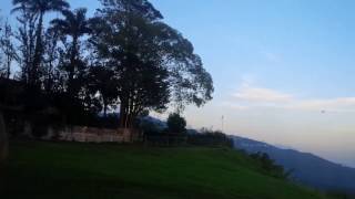 Umx F-16 Close Flight And Flare Landing