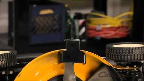 How to Change the Blade on a Cub Cadet Walk Behind Lawn Mower