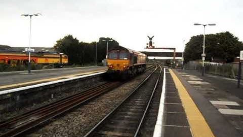 DB Schenker Class 66 66040 Departs From Westbury Light Engine With A 2 Tone