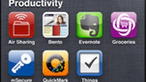 How To Create/Make Folders iOS4 & iOS5 - iPhone & iPod Touch