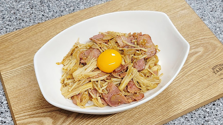 [출출한밤] 3가지 재료로 쉽고 빠르게 만드는 맛있는 베이컨 팽이버섯 덮밥 10분요리