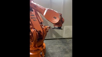 ABB IRB 6400 /2.4m Robot R3 M97A Control System.