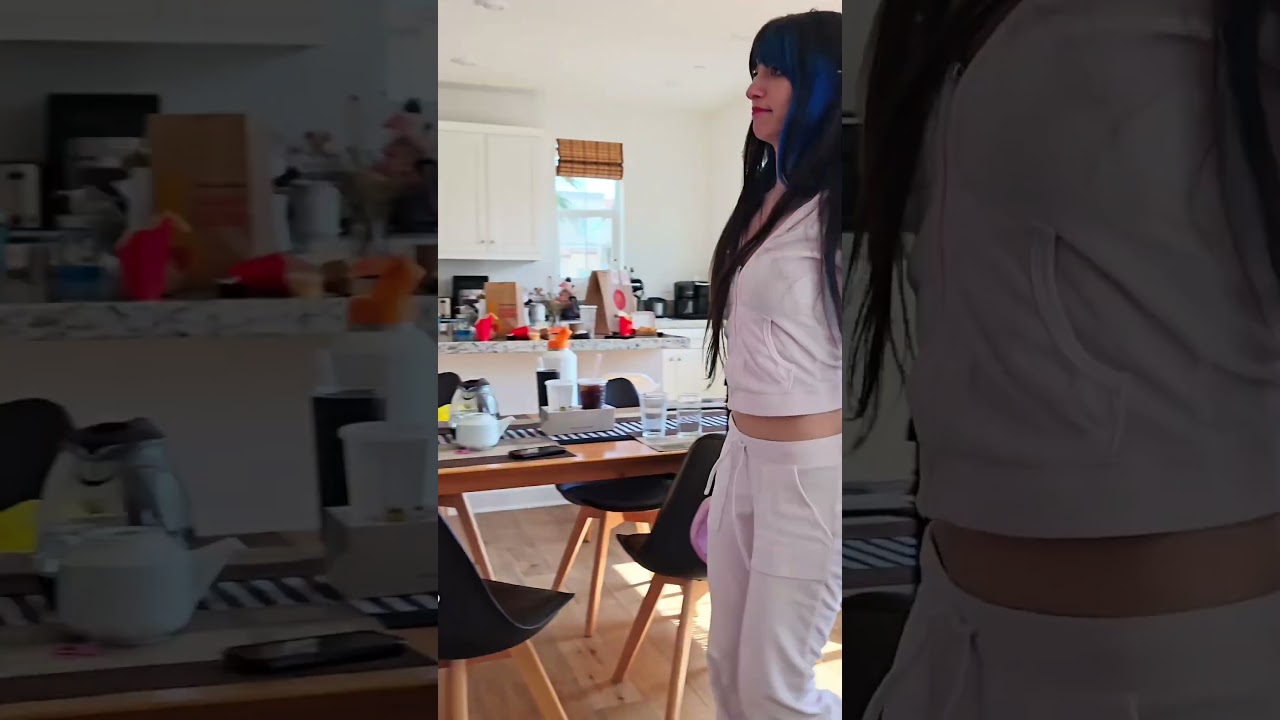 Is she good? Tag your friend.