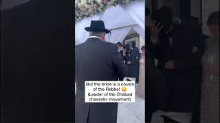 Extremely rare scene at a Chassidic wedding ❤️?