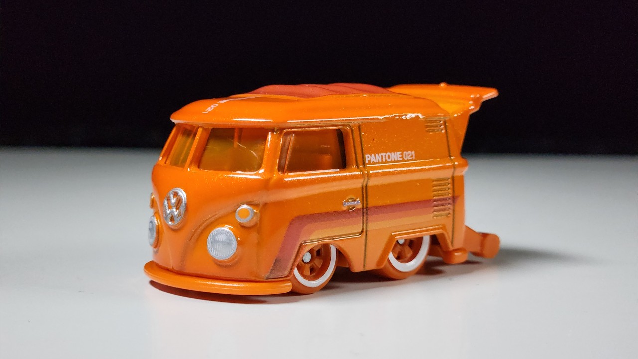 Hot Wheels Semi-Premium Review | Kool Kombi | 2026 Pantone Series