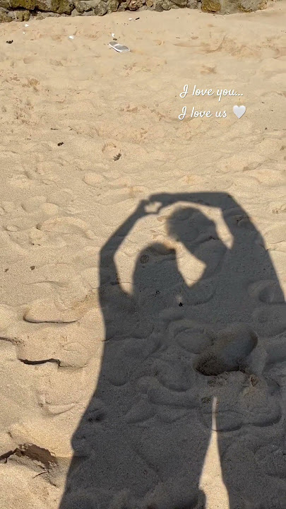 Aku suka kita 🤍 #travel #instagramstories #beach #reels #couple