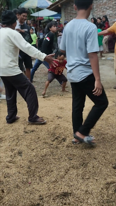 Reaksi Teguh Cilik Kesurupan Lepas Kendali
