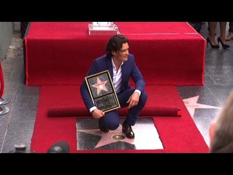 Video: Orlando Bloom ha ricevuto una stella sulla Walk of Fame