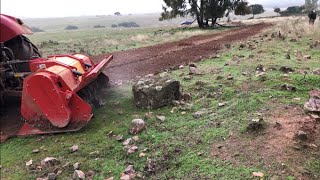 Trituradora de PIEDRAS SEPPI. para tractores de 100 a 180 cv, modelo Midipierre dt.