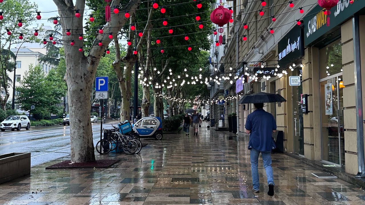 Парк Мзиури. Ароматы дождя и звуки цветов 🌿