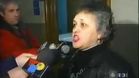 Yolande Ouellet au palais de justice (avril 2000)
