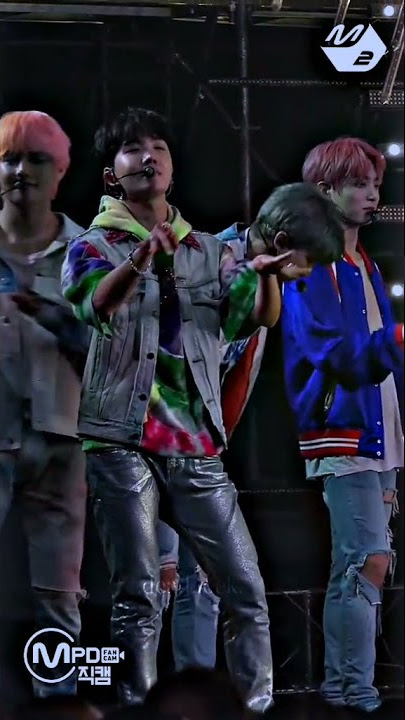 How #BTS reacts to there fan chant 😮😁 #shorts