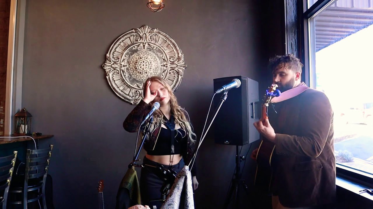 You Know I’m No Good - Amy Winehouse cover live at Jax Coffee Company