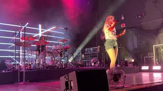 Chvrches (Live) - The Mother We Share (Columbus, OH - Express Live!) (11/20/2021)