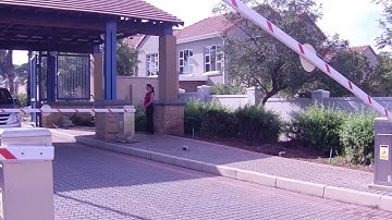 Boomgate systems genius anti-tailgating barriers