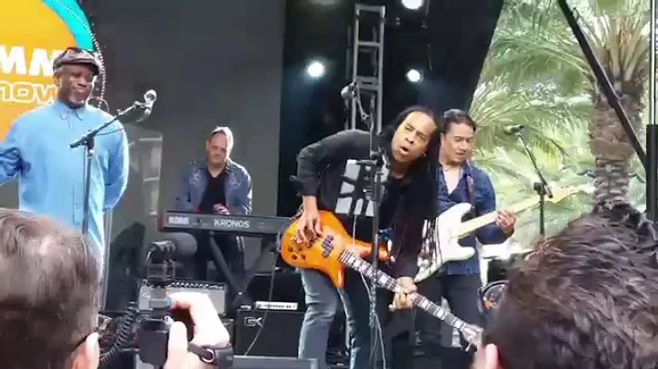 Amazing Voodoo Chile guitar solo by 16 year old Ki...
