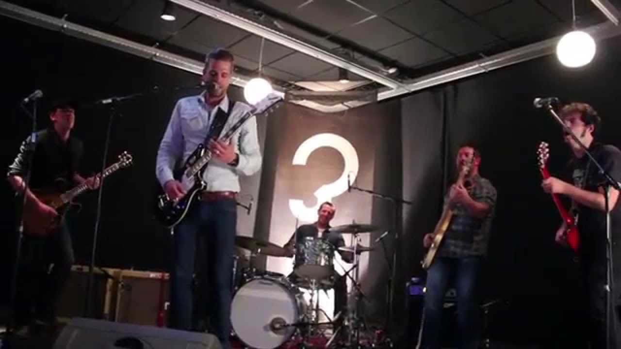 Rusty Roots Rusty Roots performing 'All i want' with Cedric Maes from The Sore ...