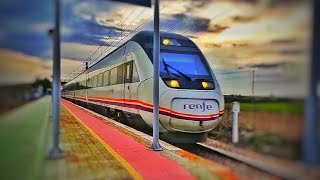 Alvia S-121 por Moriscos (Salamanca) a 60fps