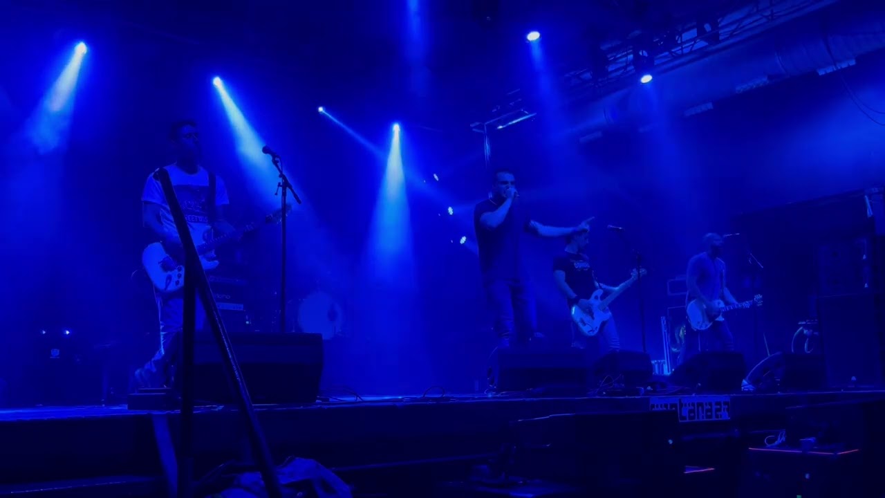 Watch ARENE 6 - LIVE @ FEM D´AQUI TOUR + EH-AN SORTUA (Bilbao,30/04/2022) on YouTube Watch ARENE 6 - LIVE @ FEM D´AQUI TOUR + EH-AN SORTUA (Bilbao,30/04/2022) on YouTube
