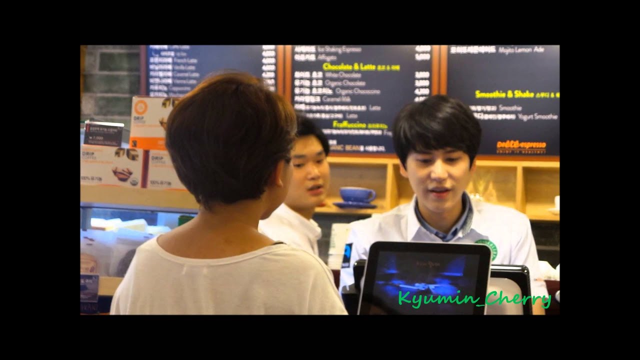 [Fancam] 140830 #Kyuhyun at MOM Cafe with Me