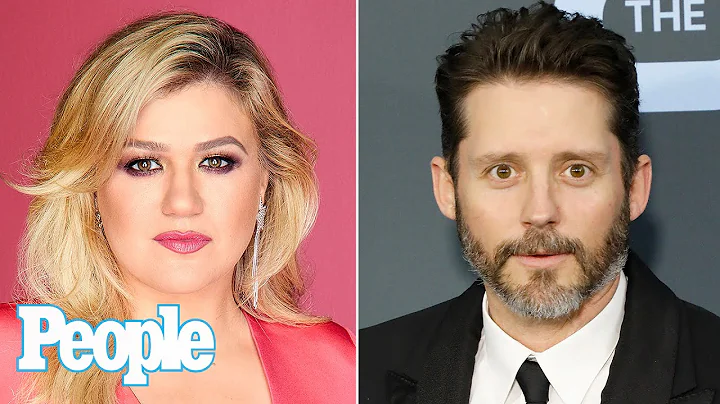 Kelly Clarkson Settles Divorce From Brandon Blacks...