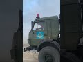 На внедорожниках заблокировали военную автоколонну Мангистауцы в степи