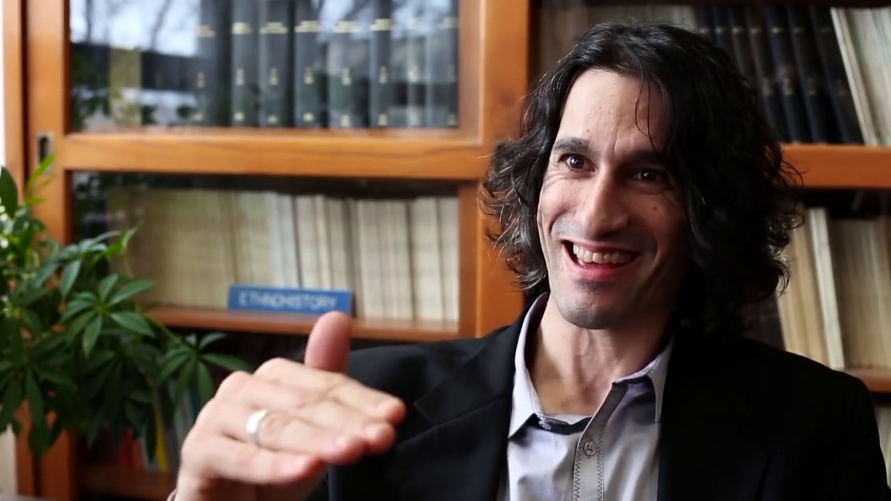 Interview with Agustín Fuentes about primate cooperation and human origins