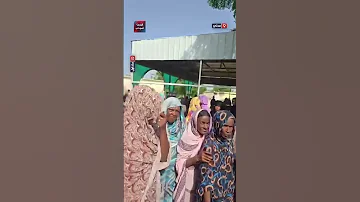 طوابير من المواطنين في مدينة ود مدني للحصول على ناموسيات تقيهم البعوض 
