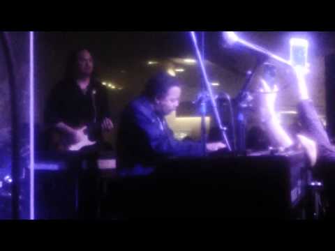 CHESTER THOMPSON "Squib Cakes" NAMM 2013