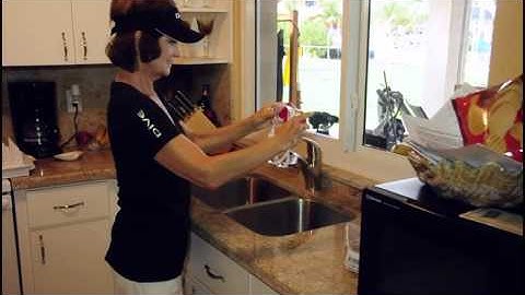 Scuba Skill - How to Keep your Mask Fog Free