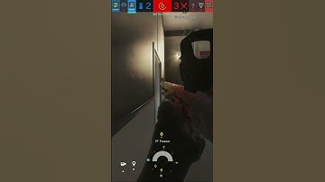 1v4 Clutch on Match Point