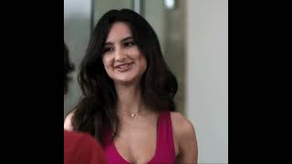 Eliza Ibarra s Glasses Mix Up Leads to a Hilarious Mistake