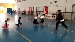 Brincadeira com corda