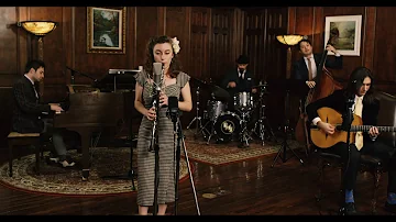 No Surprises - Vintage 1930s Jazz Radiohead Cover ft. Chloe Feoranzo