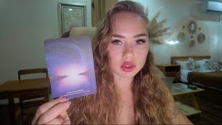 this finds you on sunday before it happens… you’re about to meet your SOUL TRIBE ✨