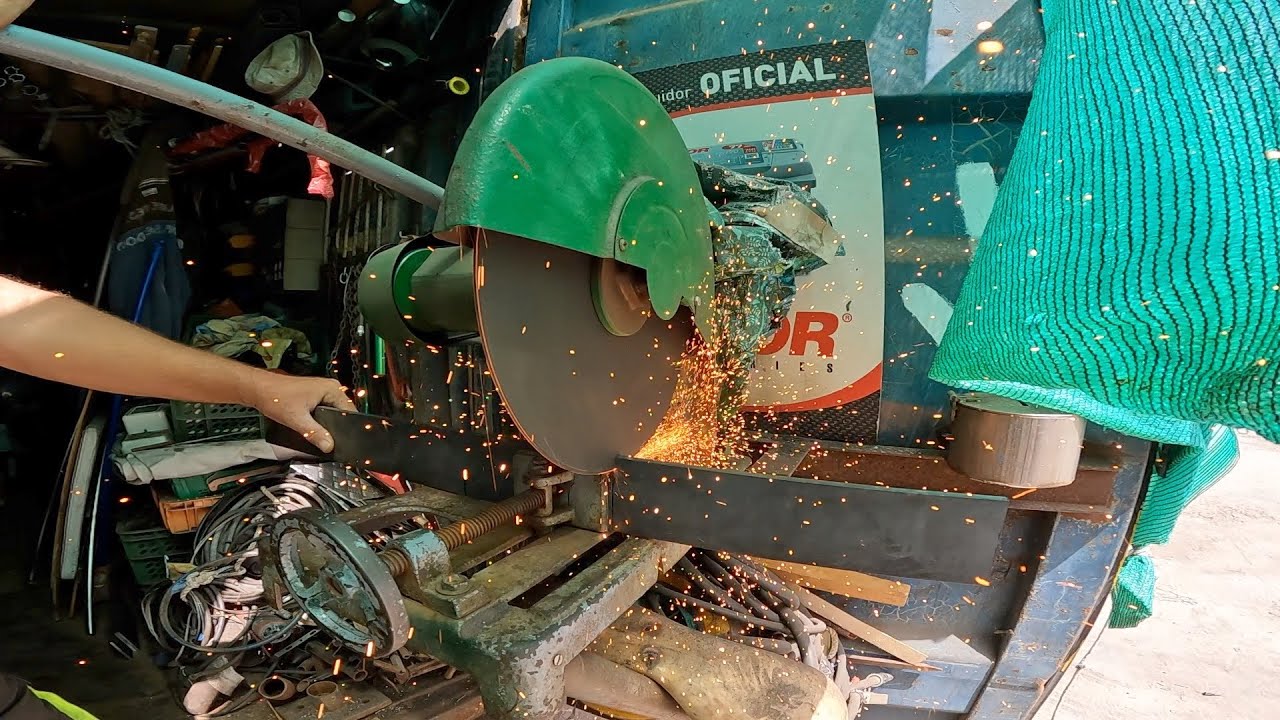 We get a new anchor windlass!!! YouTube