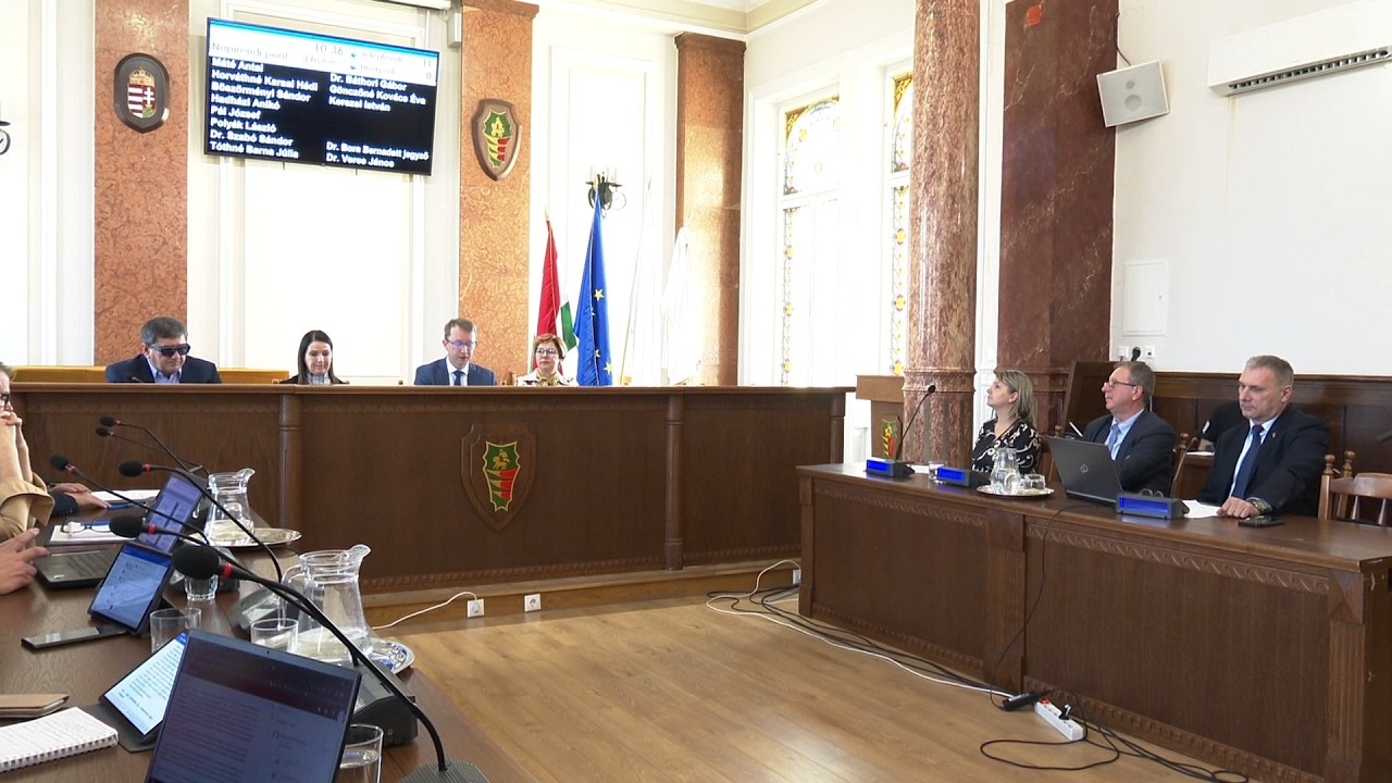 ELFOGADTÁK A KÖLTSÉGVETÉST