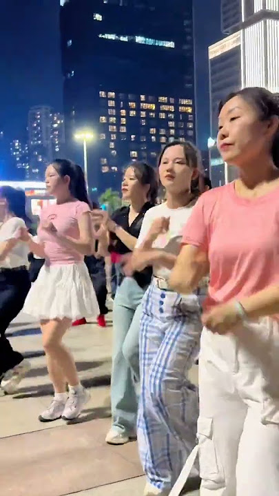 #Dusk#Square dance let s do it#Square dancing for young people#The trendiest square dance#