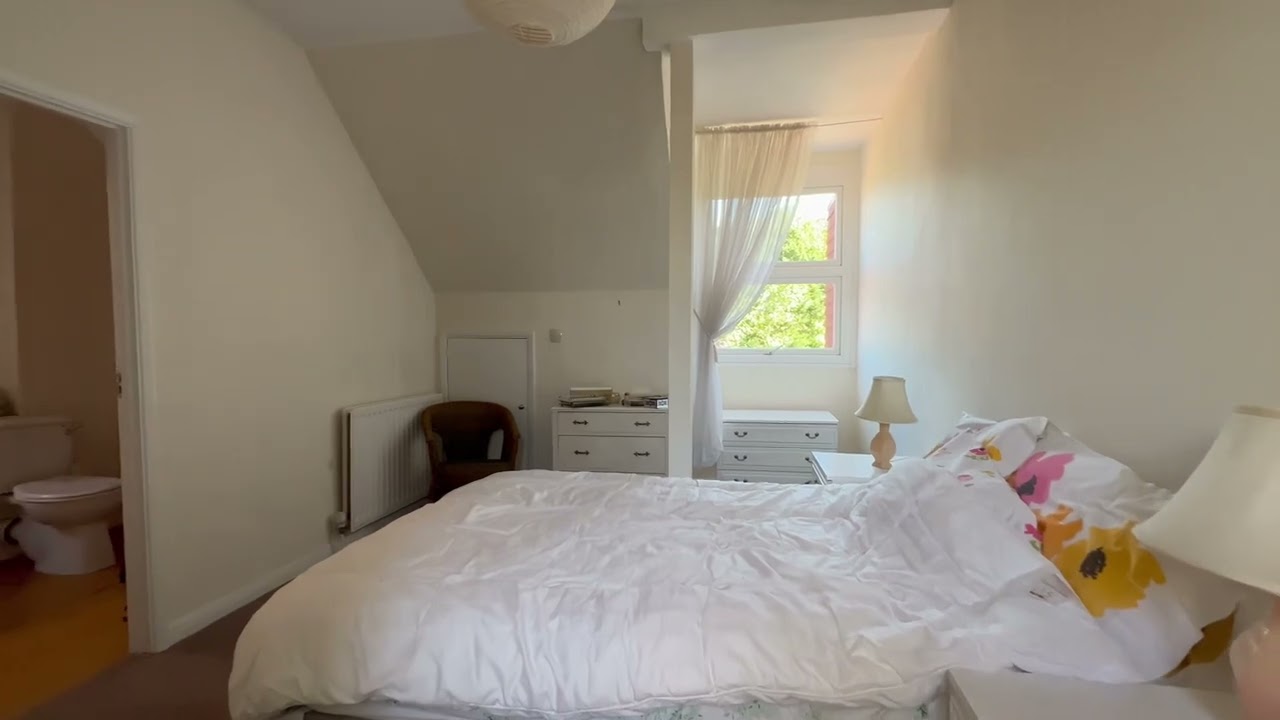 Flat for sale on Fortune Green Road, NW6 - West Hampstead