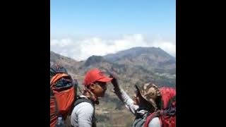 MENDAKI BARENG PACAR? GOALS!