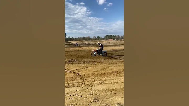 Shawn Schultz @Dreamville MX