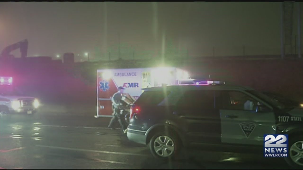 Serious single car crash in Springfield overnight - YouTube
