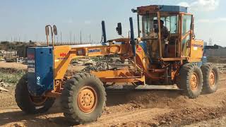 Komatsu Gd605A-5