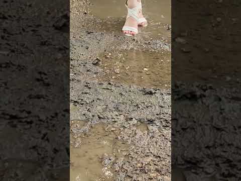 Playing in the mud in my heels #highheels #satisfying #ruined #muddyheels