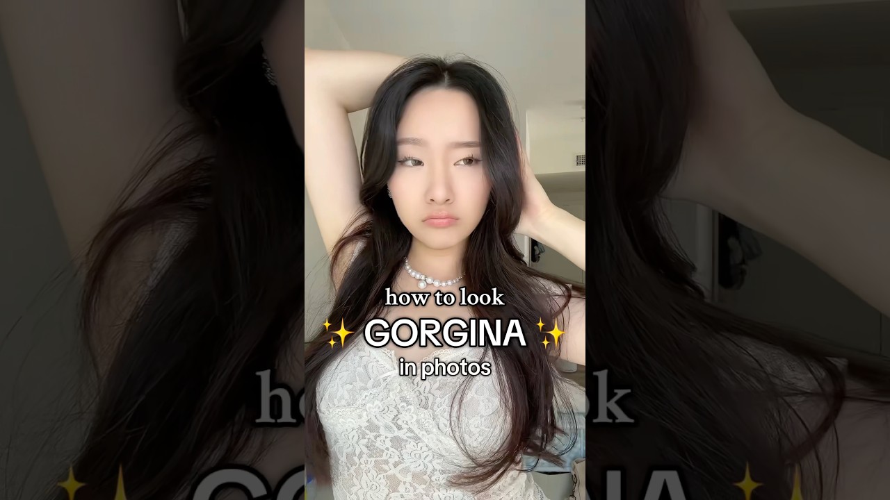 HOW TO LOOK LESS AWKWARD IN PHOTOS !!! ILY GUYS! HAPPY TUES #cameratips #poseideas #awkotaco #pose28