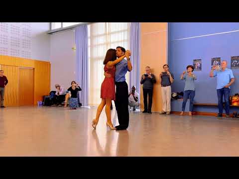 Resumen de uno de los workshops en Limouzi Tango Festival, Yanina y Neri