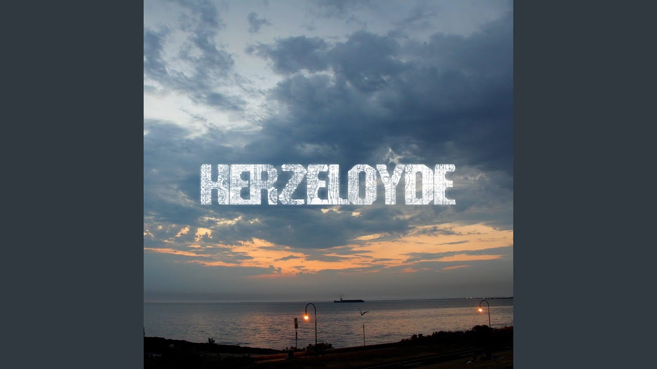 Days Daze adlı videoyu YouTube'da izle Days Daze adlı videoyu YouTube'da izle