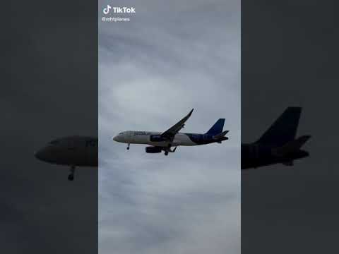 Video: Wie fliege ich mit JetBlue im Standby?