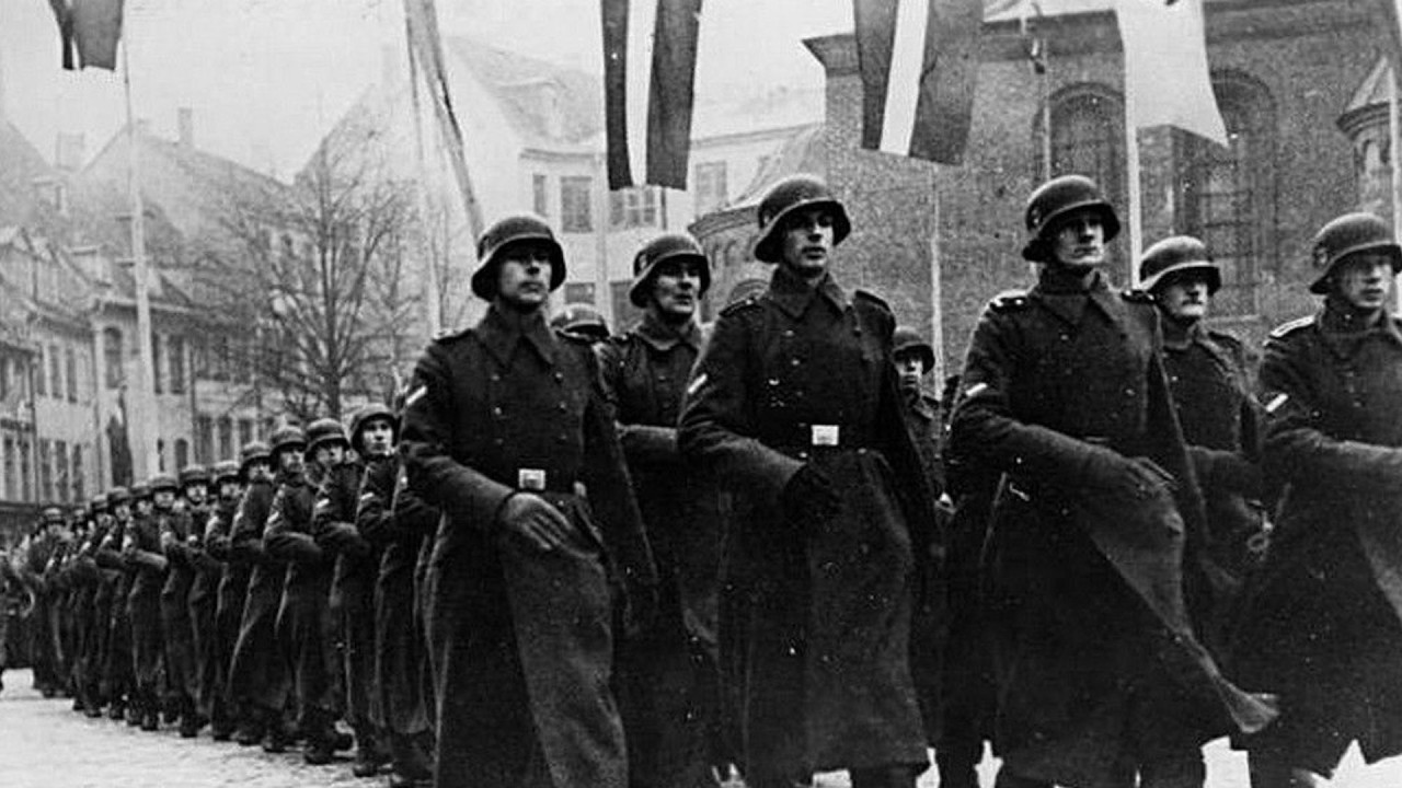 SnSN4 - «Arbeit macht frei» (Рок\Hard rock)