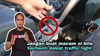 Download Lagu Cara guna kereta auto dengan betul ketika berhenti seketika /berhenti di lampu isyarat MP3